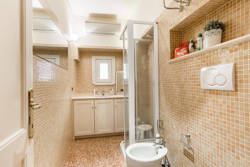 Navona Bernini Lodge Roma Ngoại thất bức ảnh
